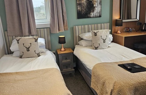 Tobermory Hotel | Park Lodge Hotel
