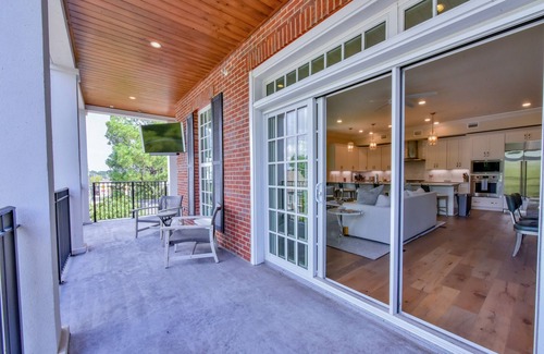 Tuscaloosa Condo | Park Place Condo - Book Now for Gameday!