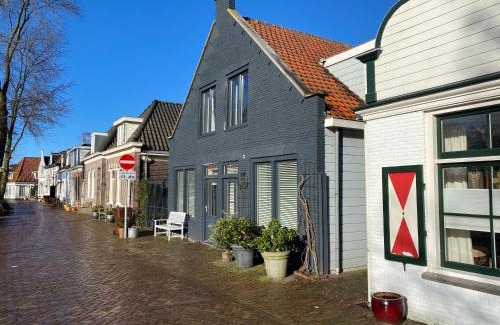 Amsterdam North Apartment | Park View Apartment