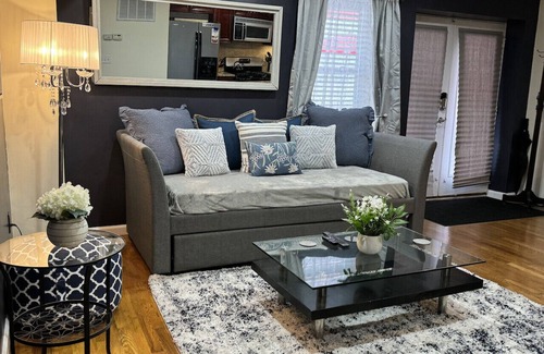 Union City Apartment | Park View Corporate - Two Unit Combination - 15 Mins to NYC