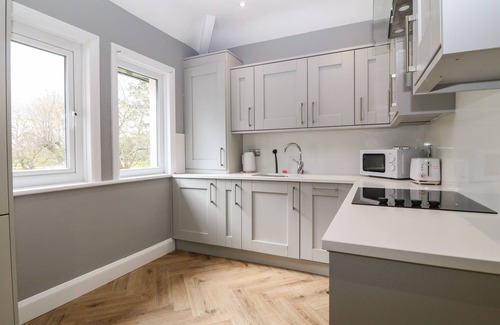 Llandudno Cottage | PARK VIEW UPPER, pet friendly, country holiday cottage in Llandudno