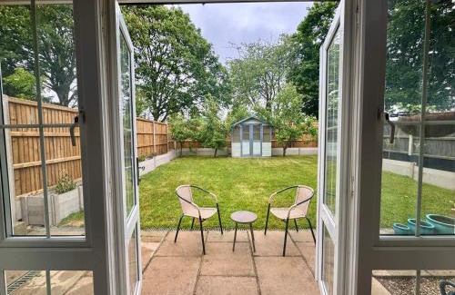 Stevenage Villa | Park Villa, Stevenage