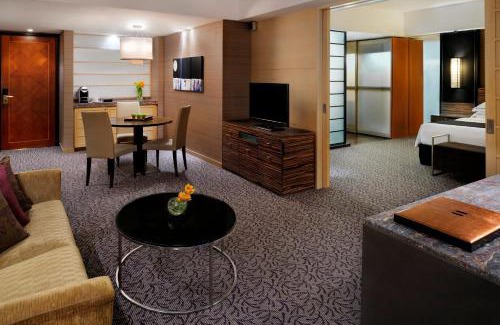 Downtown Singapore Hotel | PARKROYAL COLLECTION Marina Bay, Singapore