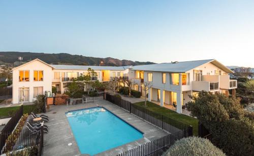Richmond Hotel | Parkside Motel