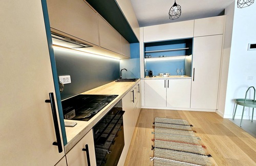 Tunari Condo | Parkside Residence