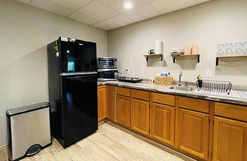 New Holstein Apartment | Parkside Retreat - | Minutes from Elkhart & Road America - A relaxing getaway close to it all