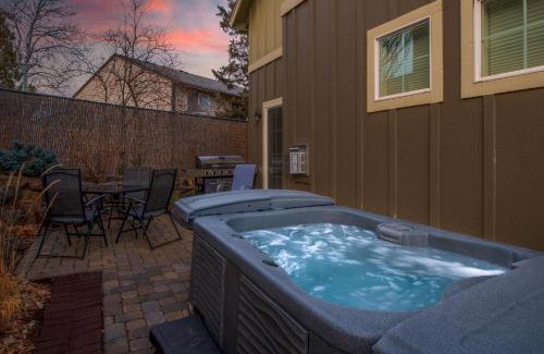 Mountain View District House | Parkview