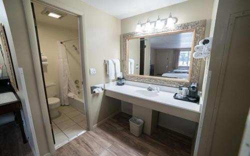 Kanab Cabin | Parry Lodge