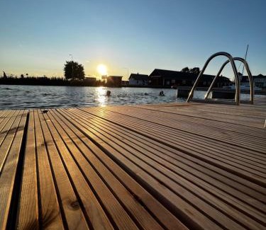 Rahtla Boat Rental | Parvsaun Sõru Jahisadamas