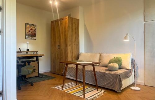 Saska Kepa Apartment | Paryska Apartament