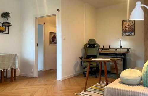 Saska Kepa Apartment | Paryska Apartament