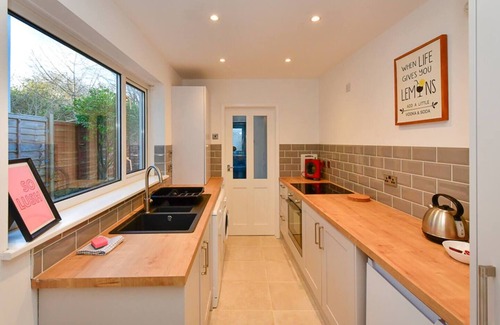 Pontcanna House | Pass the Keys | Cosy 2 bed home in Pontcanna