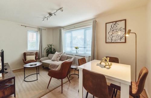 Cowley Apartment | Pass the Keys Trendy 2BR Apartment inc. Parking - Cowley Oxford