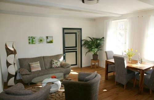 Uelvesbull Apartment | Pastor's Stuv
