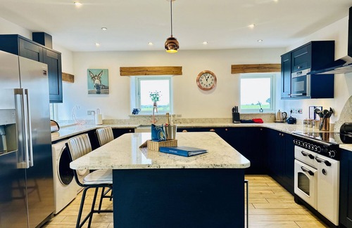 Leek Cottage | PASTURES BARN, pet friendly, character holiday cottage in Leek