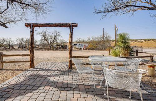 Wickenburg House | Patio and Mtn Views Wickenburg Trail Head House