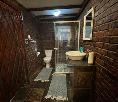 Brits House | Paul & Mollie's Guest House