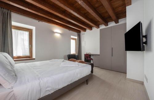 Valgatara House | Paverno Suites
