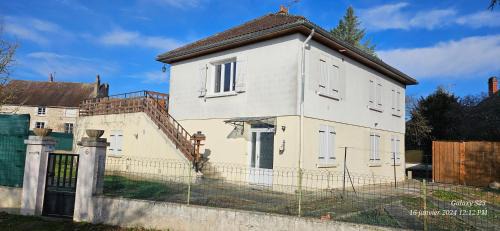 Coulanges-sur-Yonne House | Pavillon avec jardin clos au bord de l'Yonne