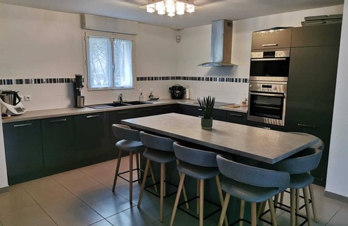 Neuilly-sur-Marne House | Pavillon Neuilly sur Marne Proche Disneyland et Sites Jeux Olympiques