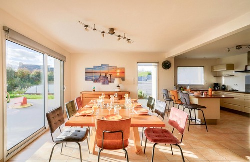 Ploneour-Lanvern House | Pays Bigouden, maison pour 8 with a pool
