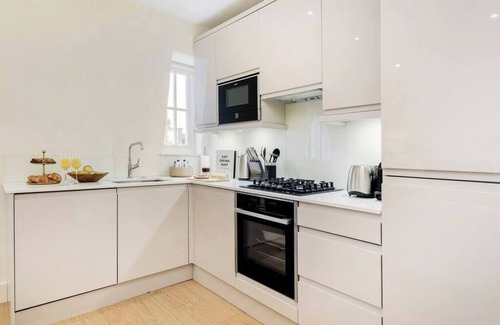 Notting Dale Apartment | PBC | Modern Two Bedroom Apartment in Central London, Fitzrovia GT15
