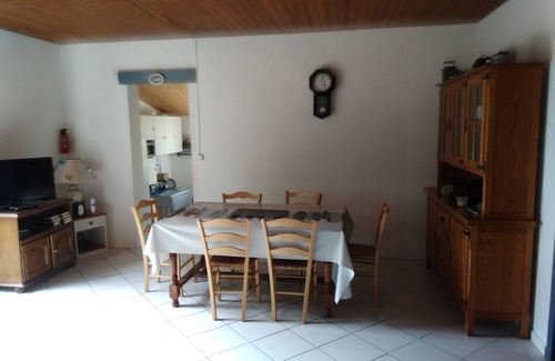 Jard-sur-Mer House | peace and quiet among the pines, chestnut and green oak