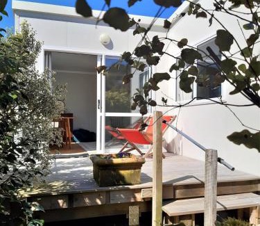 Brooklyn Apartment | Peace and quiet in the Brooklyn hills