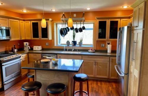 Naples House | Peace Pond Acres in the heart of the Finger Lakes