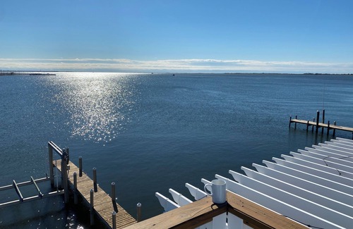 Tuckerton Beach House | Peace & quiet at the Jersey Shore! All the best stuff without all the chaos.