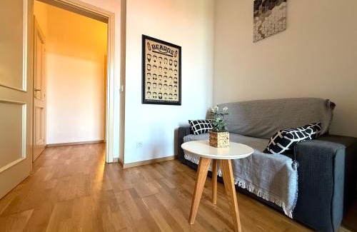 Zizkov Apartment | Peaceful 1Bedroom Flat at Local side of the Center
