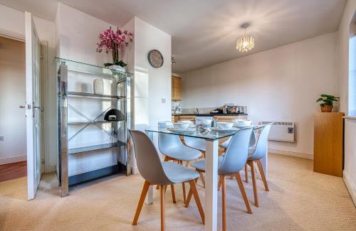 Sutton Coldfield Apartment | Peaceful 2-Bed in Sutton Coldfield, Near Parks