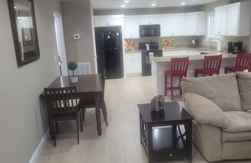 Cave City House | Peaceful 2-bedroom home near Mammoth Cave.