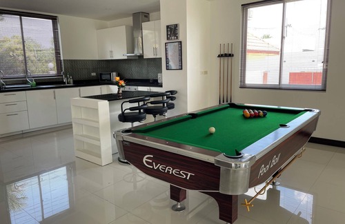 Huai Yai Villa | Peaceful 3BR Villa Near Golf & Beach - Jacuzzi, BBQ & Pool Table