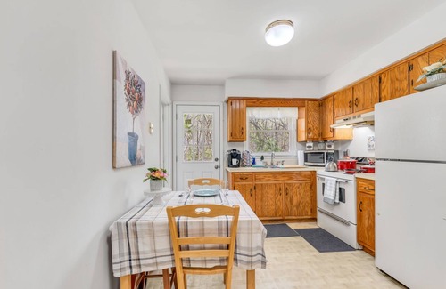 Falmouth Apartment | Peaceful and Private Suite near Mary Washington