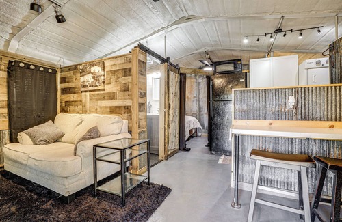 Mayetta Apartment | Peaceful Cabin Retreat Near Prairie Band Casino