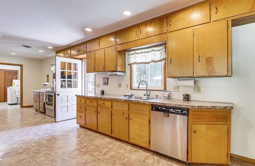 Coshocton Cottage | Peaceful Coshocton Home w/Grills & Spacious Yard