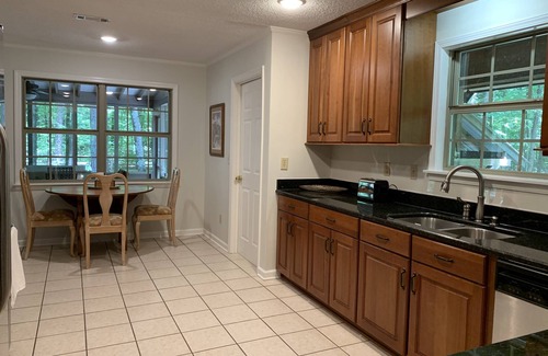 Etta Cabin | Peaceful country getaway just outside Oxford, MS