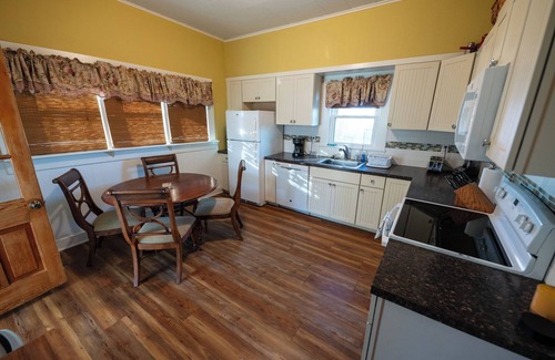 Greenwich House | Peaceful Country Guest Home