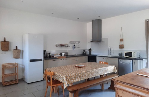 Tanis House | Peaceful countryside, 7 km from Mont Saint Michel