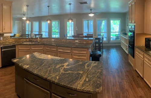 Seguin House | Peaceful Guadalupe Riverfront home minutes from Texas Lutheran & Downtown Seguin