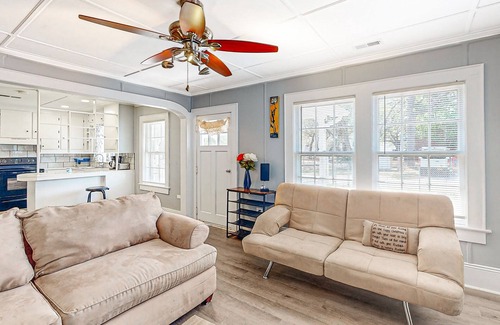 Atlantic House | Peaceful home in downtown Atlantic with patio, grill, streaming, & washer/dryer