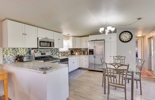 Walkerville House | Peaceful MI Home on 1 Acre: Pets Welcome!