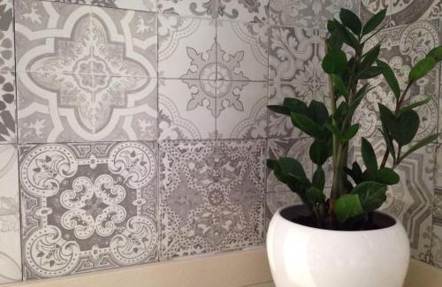 Qala Apartment | Peaceful & Modern Corner Apartment