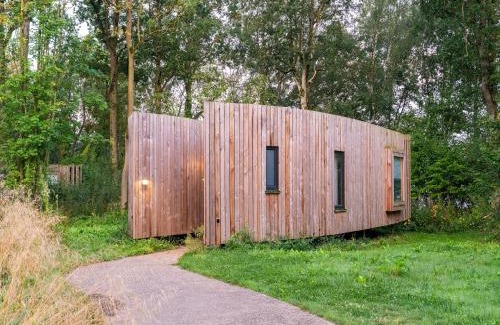 Maubray House | Peaceful Nature Haven