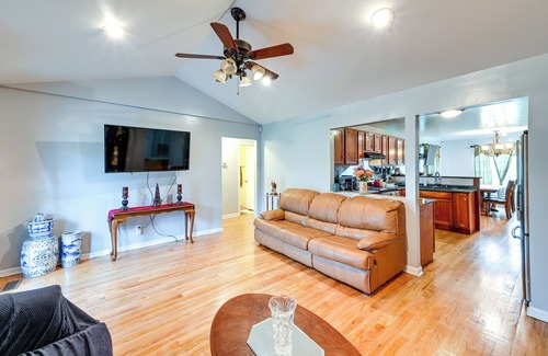 Ernul House | Peaceful North Carolina Getaway w/Large Deck!