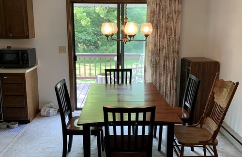Duncansville House | Peaceful Puzzletown, come enjoy the quiet at the foot of the mountains.