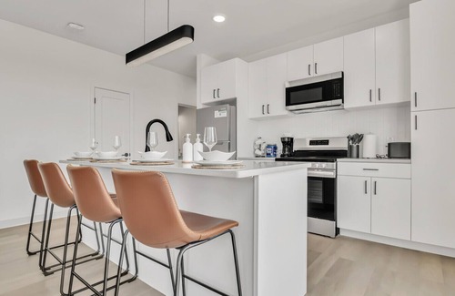 University Circle Apartment | Peaceful & Relaxing 2BR | Cleveland Clinic
