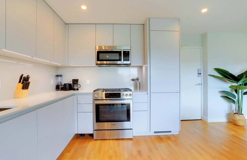 Radnor - Fort Myer Heights Apartment | Peaceful & Relaxing Apt For Your Trip!