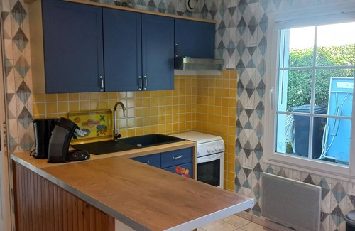 Wailly-Beaucamp House | Peaceful retreat with garden, terrace, WiFi & private parking (3 guests)